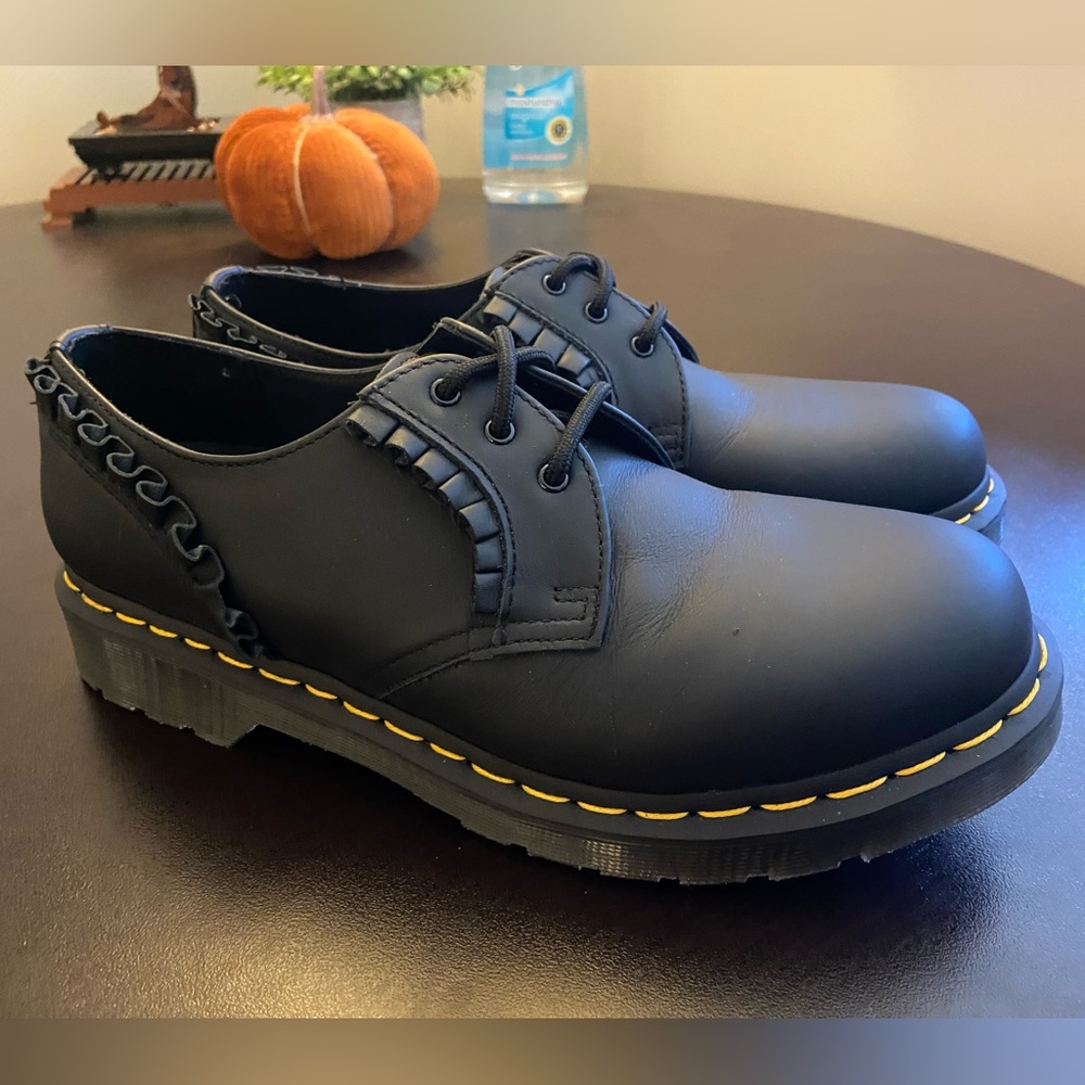 Dr. Martens 1461 Frill Oxford Shoes